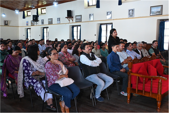 Parents' Orientation on Digital Damage (class LKG-5)(12-07-2025)