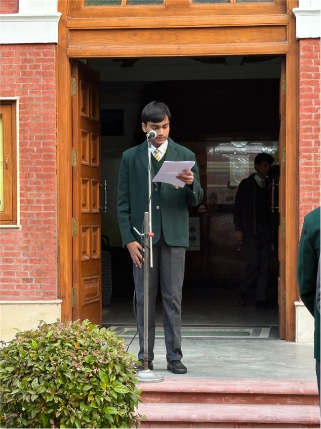 ASSEMBLY BY CLASS 11A - INFLUENCER CULTURE: WHEN INSPIRATION TRUNS INTO MANIPULATION