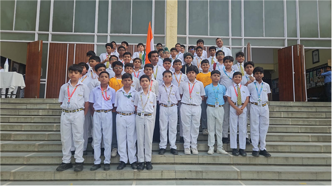 ASSEMBLY BY CLASS 7D  (MIDDLE SCHOOL)