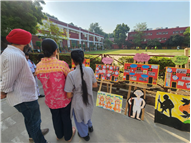TRAIN TO FREEDOM - A JOURNEY THROUGH GANDHI'S LIFE (MIDDLE SCHOOL)