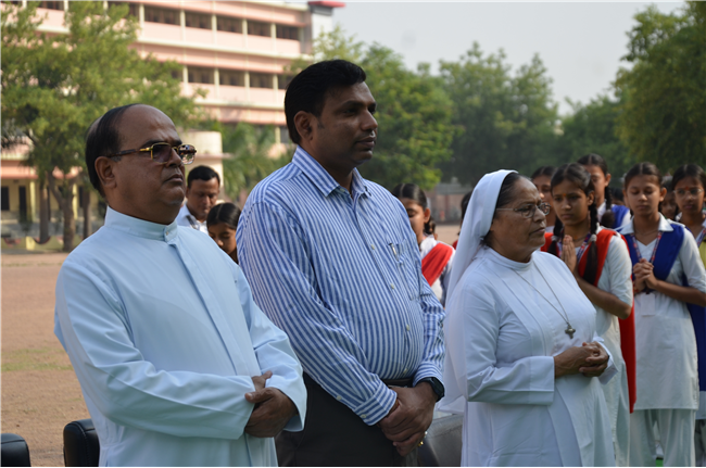 Prize Distribution Ceremony for Academic Toppers (Classes VI to IX and XI)
