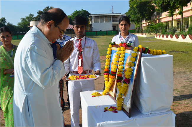 Commemorating Gandhi Jayanti & Lal Bahadur Shastri Jayanti – A Tribute by Blue House