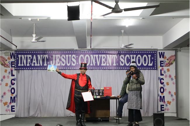 MAGIC SHOW FOR THE STUDENTS OF CLASSES I-IV