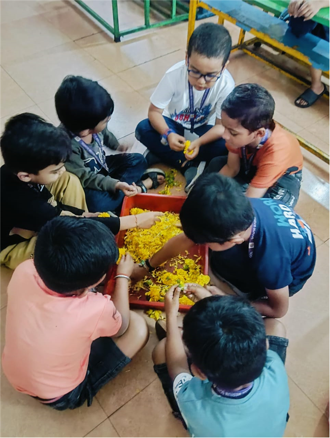 Pre-primary and primary: Onam celebration
