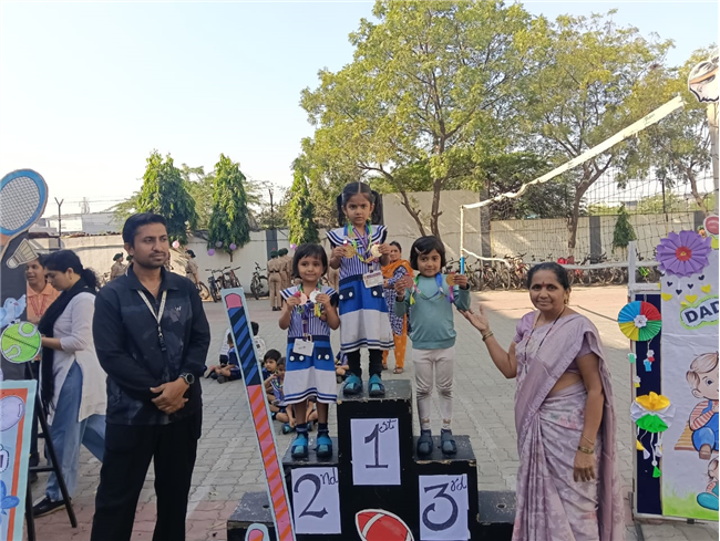 Pre-primary : Sports day