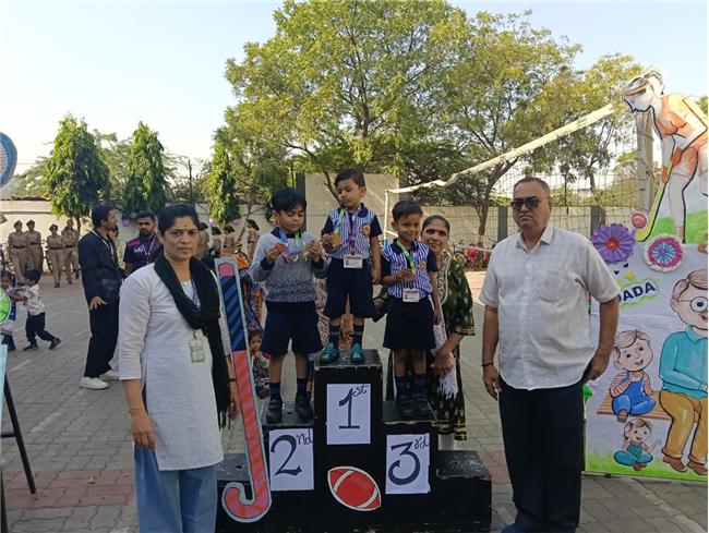 Pre-primary : Sports day