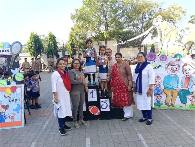 Pre-primary : Sports day