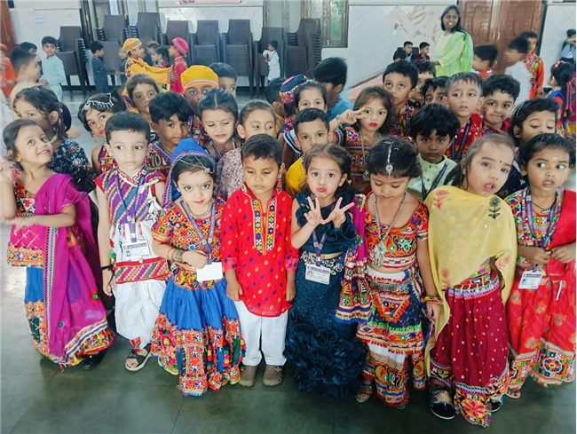 Pre-primary: Navratri celebration