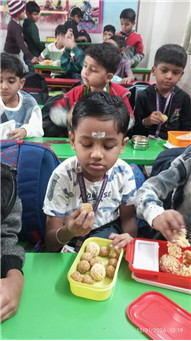 Pre-Pre-primary: Kite festival celebration and activity