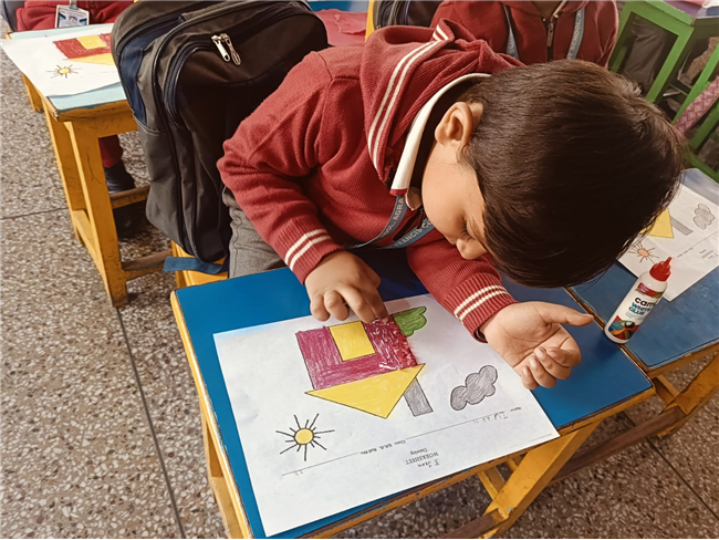 PAPER CRUSHING ACTIVITY OF CLASS UKG