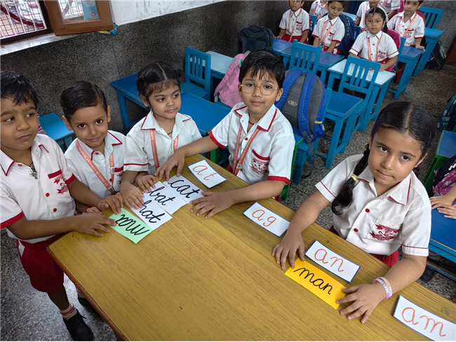 Rhyming words Activity of Class UKG