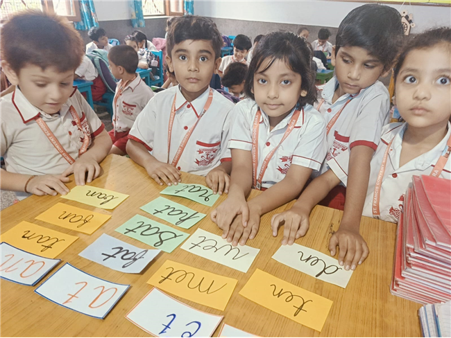 Rhyming words Activity of Class UKG