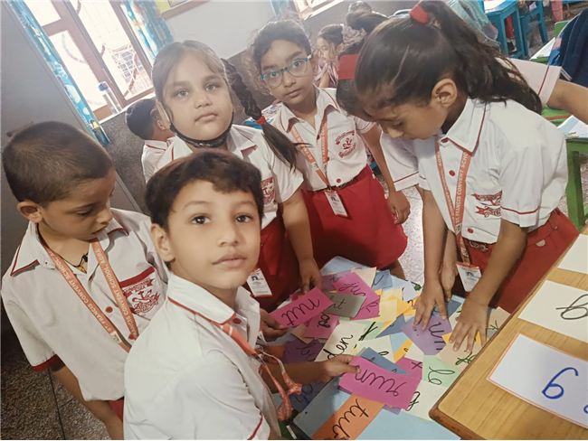 Rhyming words Activity of Class UKG