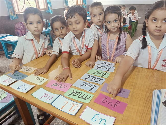 Rhyming words Activity of Class UKG
