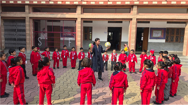 NURSERY AND LKG THROW AND CATCH ACTIVITY