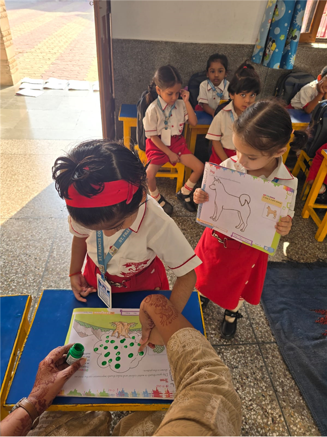 THUMB IMPRESSION ACTIVITY  FOR CLASS NURSERY