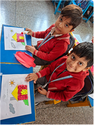 PAPER CRUSHING ACTIVITY OF CLASS UKG