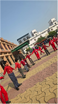 NURSERY AND LKG THROW AND CATCH ACTIVITY