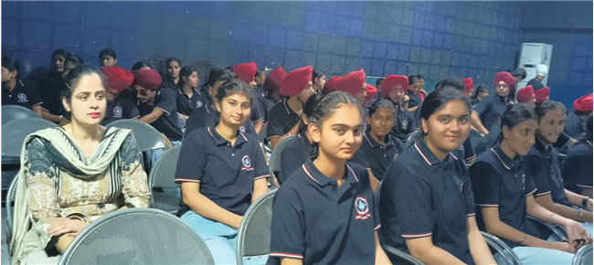 EDUCATIONAL TOUR FOR SENIORS AT SCIENCE CITY