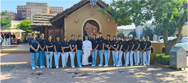 EDUCATIONAL TOUR FOR SENIORS AT SCIENCE CITY