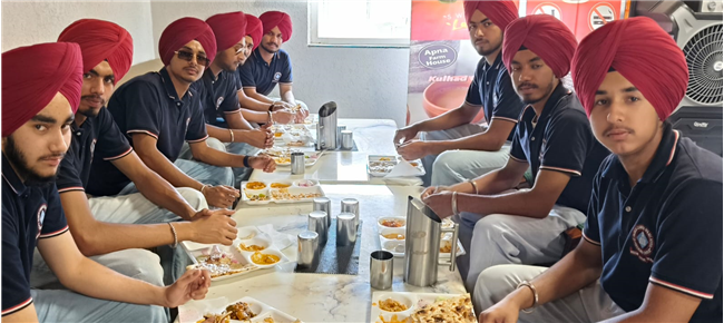 EDUCATIONAL TOUR FOR SENIORS AT SCIENCE CITY