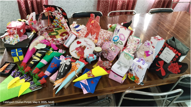 GIFT AND CARD MAKING COMPETITION