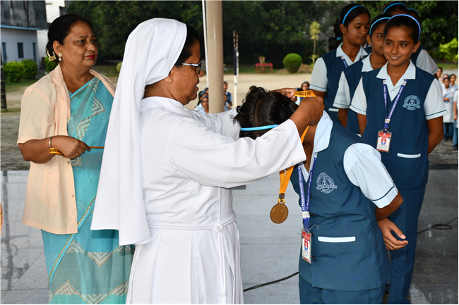 Prize Distribution
