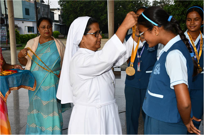 Prize Distribution