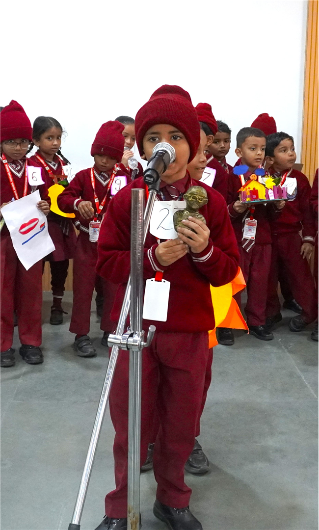 SHOW AND TELL COMPETITION