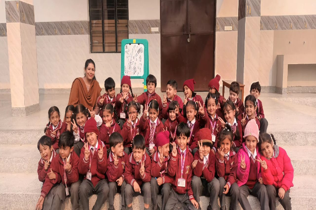 Role Play 🎤 Singing & Music Activity