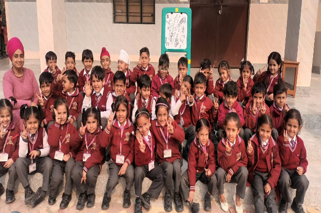 Role Play 🎤 Singing & Music Activity