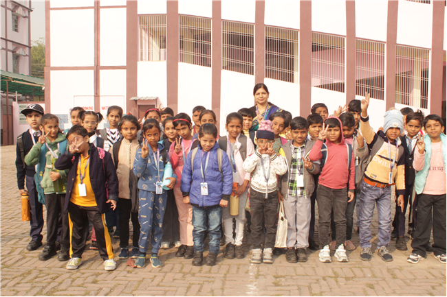 Campus Mini Picnic for LKG to Class 2 : 17th Nov. 2025