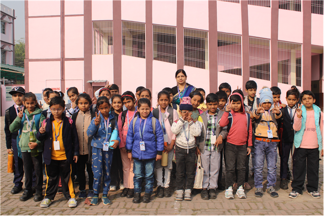 Campus Mini Picnic for LKG to Class 2 : 17th Nov. 2025