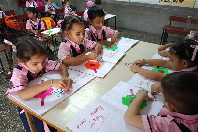 RAKHI MAKING ACTIVITY (KINDERGARTEN)
