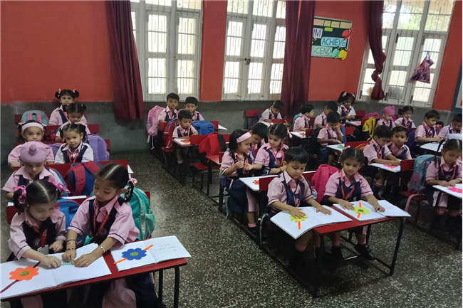 RAKHI MAKING ACTIVITY (KINDERGARTEN)