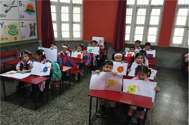 RAKHI MAKING ACTIVITY (KINDERGARTEN)
