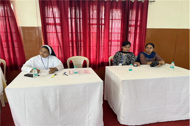 ENGLISH DECLAMATION COMPETITION CLASSES VI-VIII