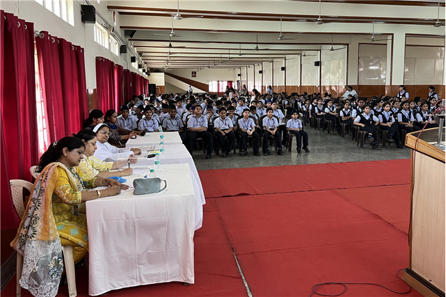 ENGLISH DECLAMATION COMPETITION CLASSES VI-VIII