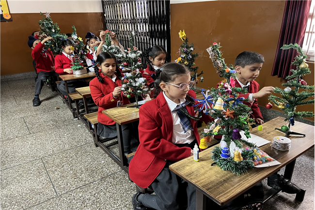 CHRISTMAS COMPETITION (PRIMARY)