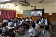 CHALO JEETE HAIN MOVIE SHOWCASING IN SCHOOL