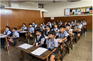 CHALO JEETE HAIN MOVIE SHOWCASING IN SCHOOL