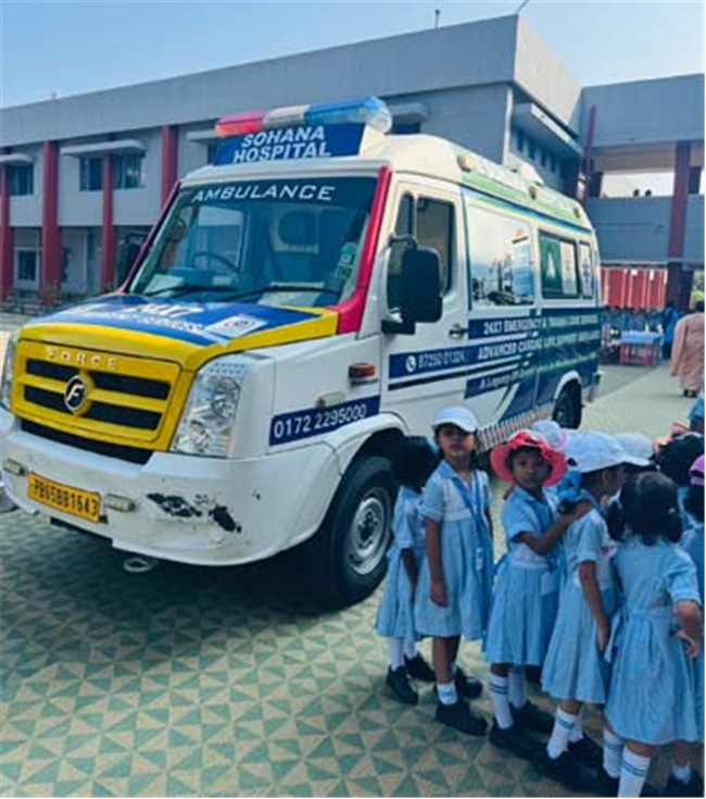 Pre-Primary Students Explore the World of Ambulance Services