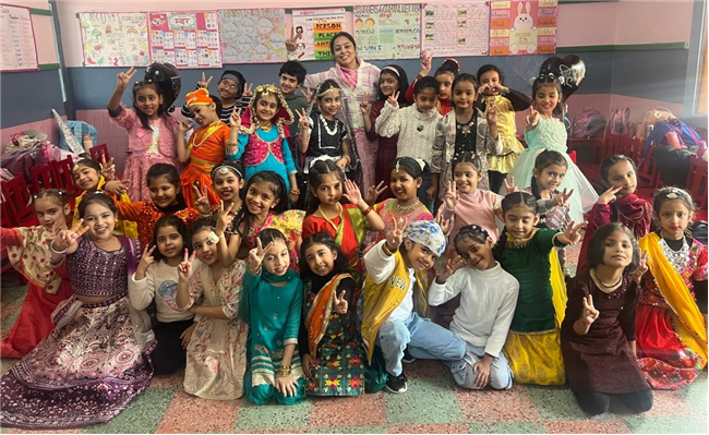 Competition: Little Feet, Big Expressions