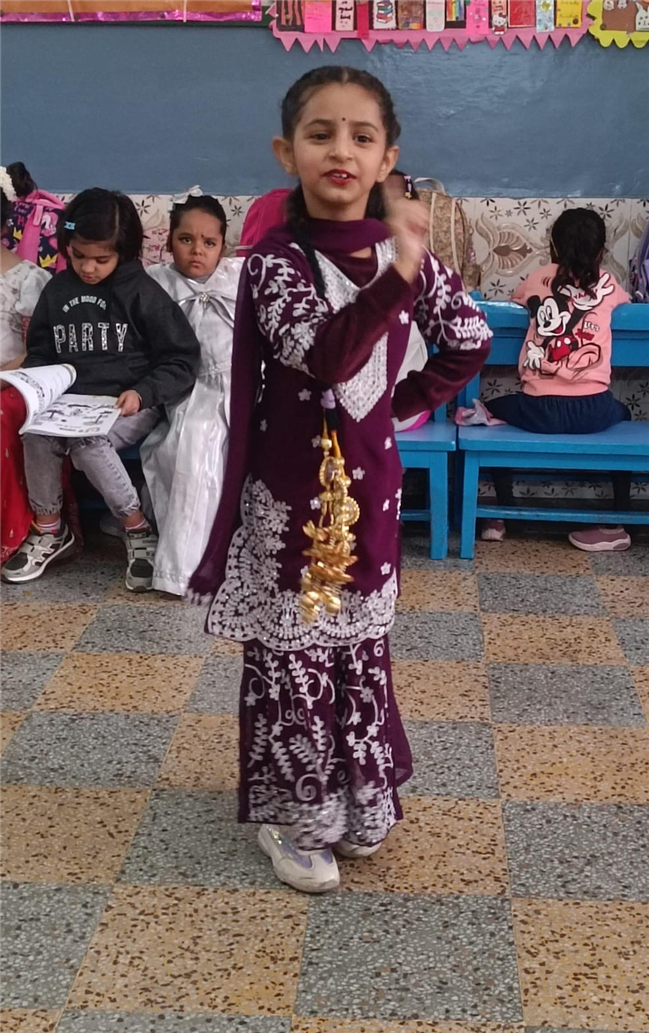 Competition: Little Feet, Big Expressions