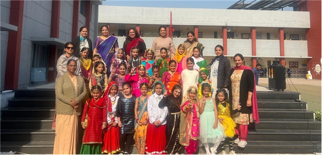 Competition: Little Feet, Big Expressions