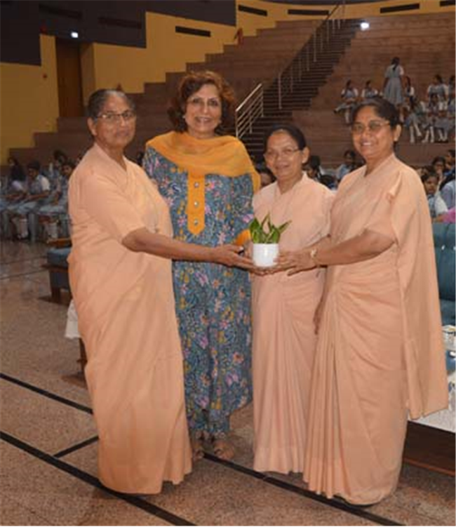 Leading with Light : Investiture Ceremony of Umeed & Sparkles Clubs