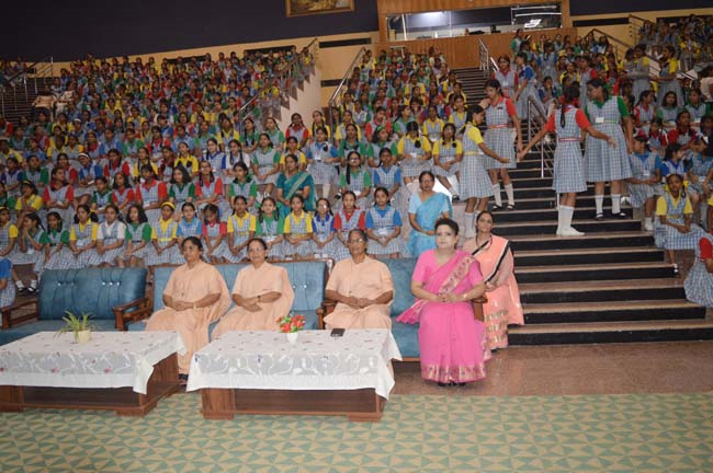 St. Clare’s Feast Day: Embracing Her Light in Today’s World Organised at: Sacred Heart Senior Secondary School, Chandigarh