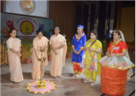 ‘Global Glitz’ – A Heartfelt Tribute to Mothers at Sacred Heart Sr. Sec. School