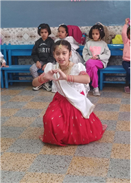 Competition: Little Feet, Big Expressions