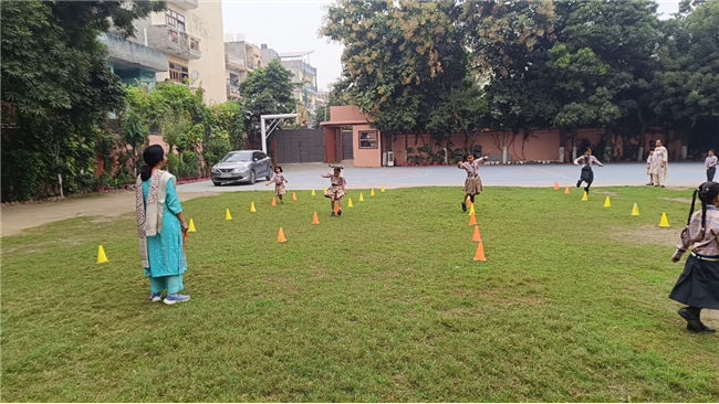 Motor skill race